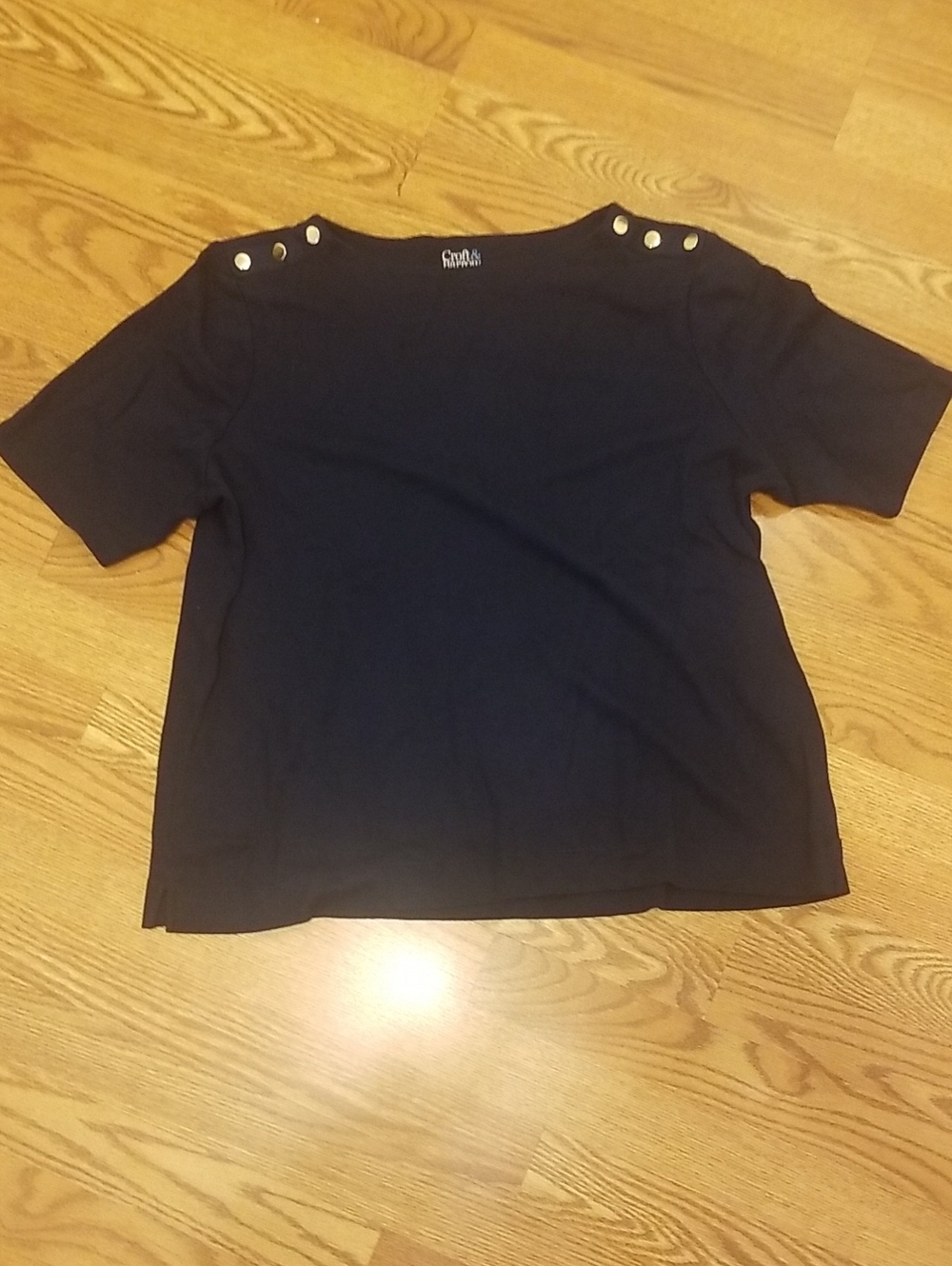 croft & barrow Black Short-Sleeve Tee with Shoulder Buttons
